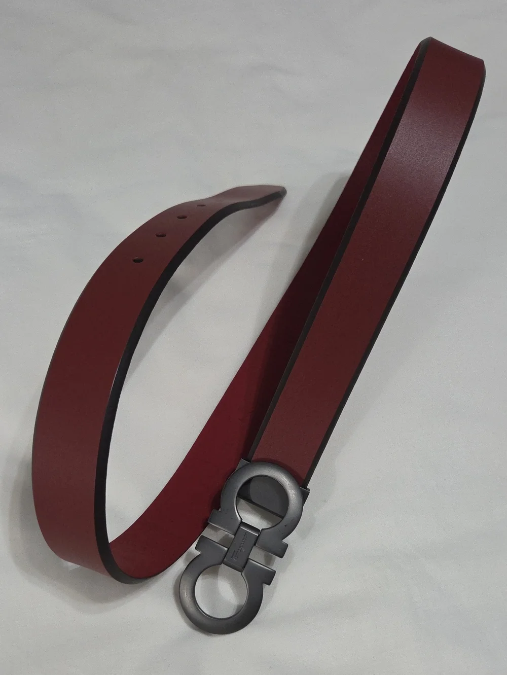 Salvatore Ferragamo Auburn Brown Leather Belt Double Gancini Buckle